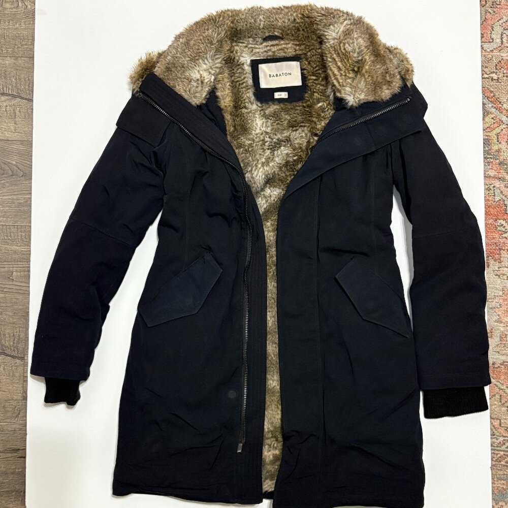 Aritzia Oskar Parka Babaton Size XXS Black Hooded Down Mid-Length Jacket Womens